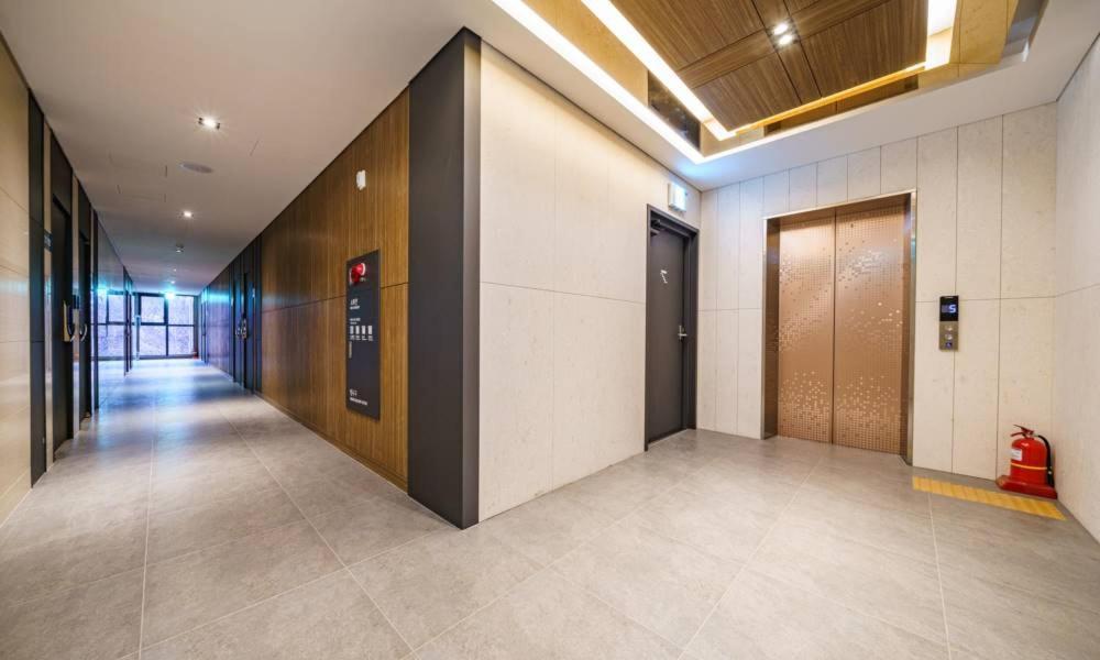 Anseong Nomad Hotel ภายนอก รูปภาพ