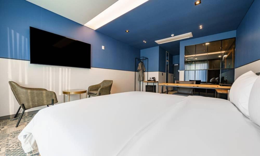 Anseong Nomad Hotel ภายนอก รูปภาพ